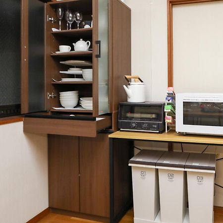 Ferienwohnung 1日1組様限定の貸し切り民泊です間取り2Ldk無料駐車場1台分のみ有り全館完全禁煙です屋外喫煙所無し冬季12月1日から2月28日は駐車場使用不可能です Fukui Exterior foto