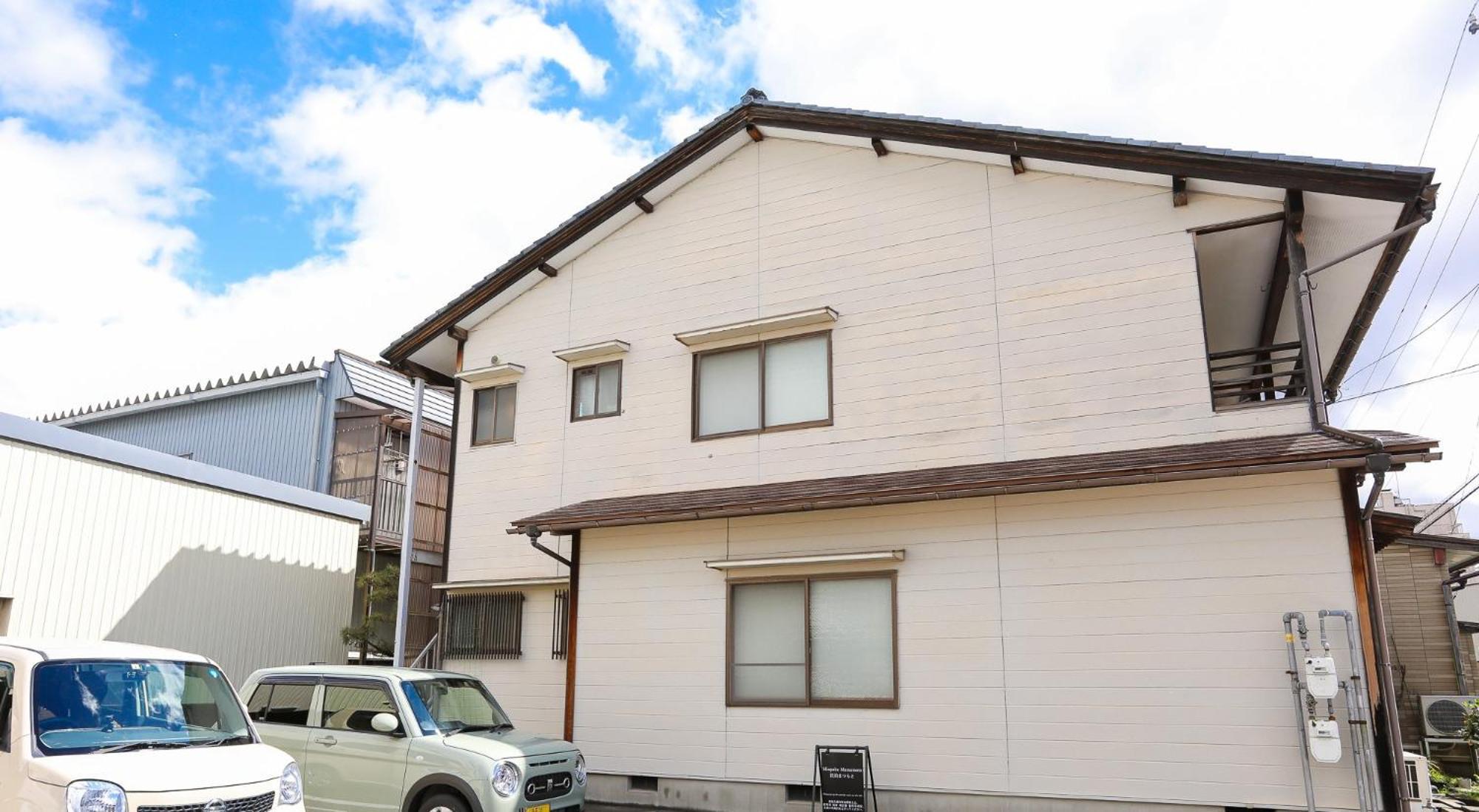 Ferienwohnung 1日1組様限定の貸し切り民泊です間取り2Ldk無料駐車場1台分のみ有り全館完全禁煙です屋外喫煙所無し冬季12月1日から2月28日は駐車場使用不可能です Fukui Exterior foto